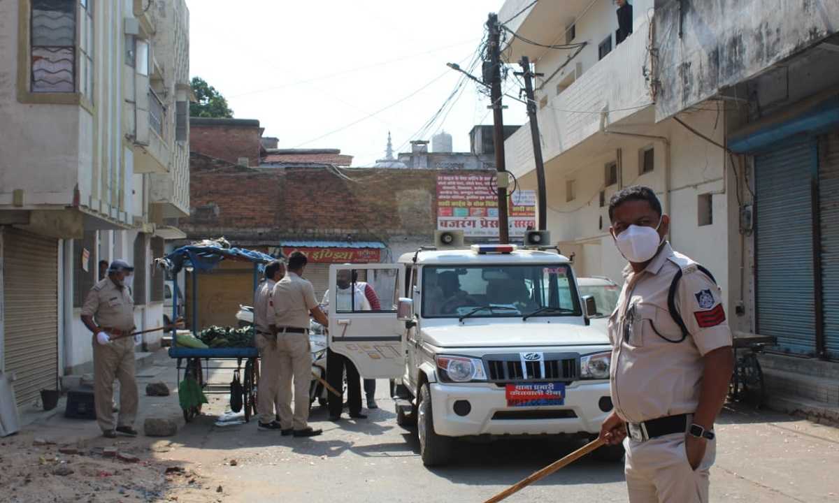 रीवा में कोरोना कर्फ्यू का उल्लंघन करने वालों से वसूली गयी 10 लाख रूपये की राशि, देखें Photos